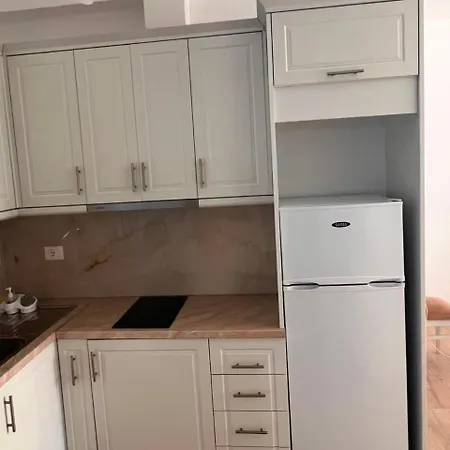 Premium Sr Sarandë